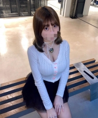 [高雄] 22歲童顏爆乳小妖精「茜茜」155/47/E+
